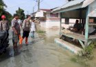 Kapolresta Deli Serdang Cek Lokasi Banjir Dirikan Posko dan Bagi Sembako