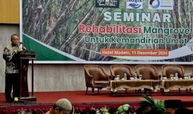 Dukung Konservasi Mangrove, AQUA Hadiri Seminar Mathla'ul Anwar Sumatera Utara