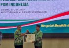 Ketua DPC Partai Demokrat Kota Medan H. Iswanda Nanda Ramli, SE Terima PGM Award 2025 dari Kementerian Agama